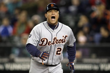 ¡DEBE VERLO! El conmovedor homenaje que rindieron a Miguel Cabrera en el Comerica Park por su jonrón 500 (+Video)