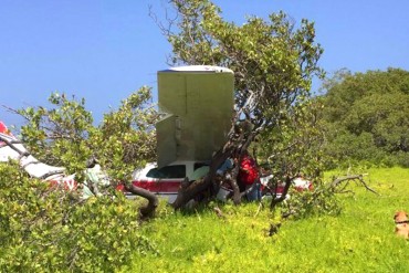 ¡LO ÚLTIMO! Avioneta con cuatro adultos y dos niños se estrelló en Los Roques (+Video)