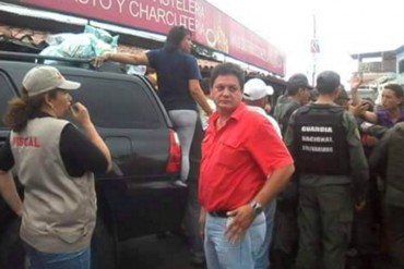 ¡ENTÉRATE! Reportan detención de concejal oficialista por «bachaquear» leche de Mercal (+Fotos)