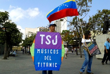 ¿ASÍ O MÁS CLARITO? El contundente mensaje al TSJ del «señor del papagayo» este sábado (+Foto)