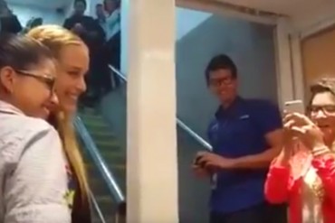 ¡MADURO SE RETUERCE! Lilian Tintori también causó furor entre los trabajadores de Globovisión