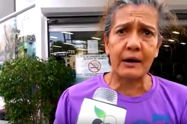 ¡NO SE LA CALAN! Abuela Chavista se descarga contra Maduro: «Si no resuelve, vamos a las calles»