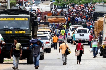 ¡NO SE CANSAN! Familiares de mineros desaparecidos cumplen 5 días de protesta en la Troncal 10