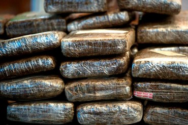 ¡OTRA RAYA PAL’ TIGRE! Tres venezolanos capturados en el Caribe con 1.110 kilos de cocaína