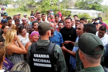 ¡FATAL! Denuncian que 28 mineros fueron masacrados en Tumeremo: Vecinos protestan en las calles