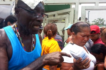 ¡UNA FARSA! «Las bolsas de miseria de García Carneiro las venden hasta en 2 mil bolívares»