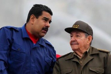 ¡SALIÓ EL JEFE! Raúl Castro felicita a Nicolás Maduro por su «transcendental victoria electoral» del #20May