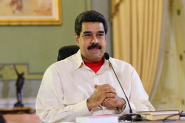 ¡LA LOCURA! «Pronto abriremos muchos vuelos»: La promesa de Maduro en un país que no ha vacunado contra el COVID-19 ni al 5% de su población