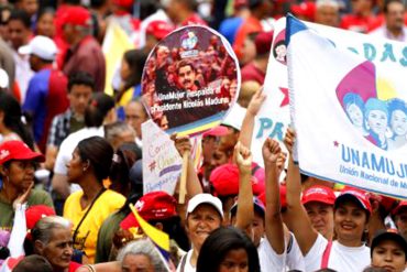 ¡AMENAZAN CON NO PAGARLES! Presionan a empleados públicos para que vayan a marcha chavista del 1S