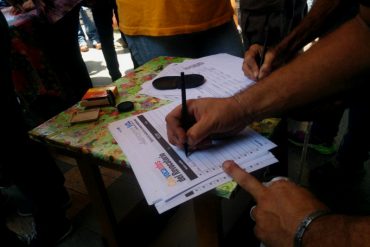 ¿AUN NO HAS FIRMADO? Aquí la lista de puntos de recolección de firmas para el revocatorio