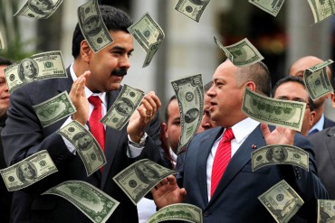 ¡EL DESFALCO DEL SIGLO! En tres años Maduro ha percibido 45,9% más divisas que Chávez