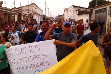 ¡CALLE PRENDIDA! Continúan protestas en Barinitas (tierra de Chávez) por falta de alimentos