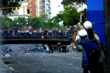 ¡AQUÍ ESTÁ! El documental que explica la VERDAD de lo ocurrido en Puente Llaguno aquel #11A