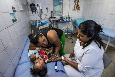 ¡LE PONEN LA LUPA! Expertos de la ONU denuncian muertes de niños en Venezuela por crisis de salud