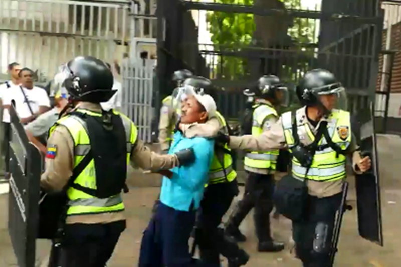 detenidos-en-marcha-protesta-18m