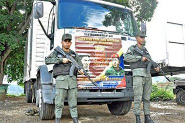 ¡ANARQUÍA TOTAL! Grupo comando asaltó camión cargado de 19 toneladas de arroz en la Panamericana