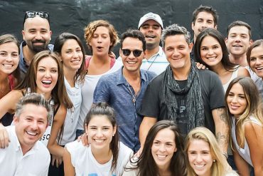 ¡GRANDES! Marc Anthony y Alejandro Sanz participaron en colecta de insumos para Venezuela