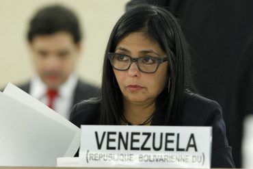 ¡BOCHORNOSO! Así fue como se burlaron de la ignorancia de Delcy Rodríguez en la OEA (+Video)