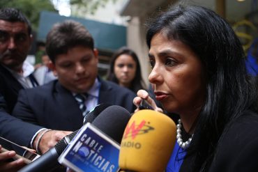 ¡QUÉ DESVERGÜENZA! Delcy Rodríguez: Liberación de “presos políticos” solo está en la imaginación de la MUD