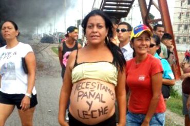 ¡Desgarrador! La embarazada que pidió pañales y leche durante fuerte protesta en Margarita