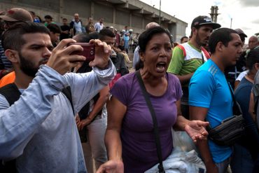 ¡EN SOCIALISMO! Hieren a una mujer en una cola por comida en Montalbán