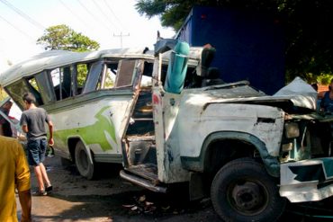 ¡FATAL! Choque entre bus y camión deja 18 niños y 15 maestros heridos en Maracaibo