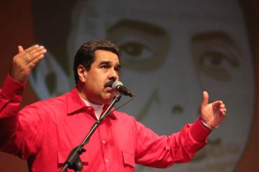 ¡UPS! Maduro preguntó si alguien dudaba que el socialismo es la salida y así reaccionaron (+Video)