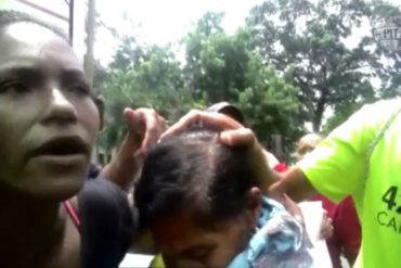 ¡SIN PERDÓN DE DIOS! GNB agrede a abuelita en protesta por escasez de comida (+Video)