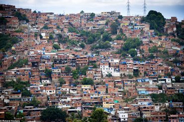 HumVenezuela: 7 de cada 10 personas viven en pobreza extrema en el país (+Datos)