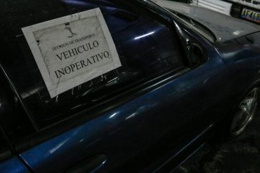 ¡CEMENTERIO DE CARROS! Directiva anterior de la AN dejó un cerro de vehículos dañados (+Fotos)