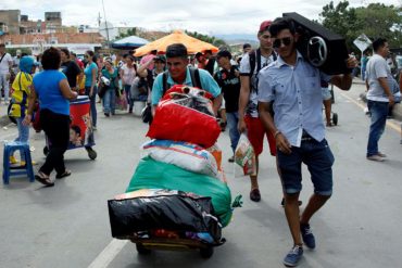 ¡QUE SE SEPA! A esto se dedican algunos venezolanos que han cruzado la frontera con Colombia (+Video)