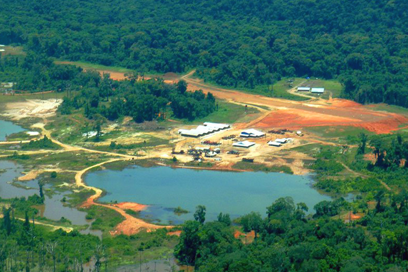 Vista aérea de la instalaciones en la mina Toroparu en el Esequibo / Foto Sandspring