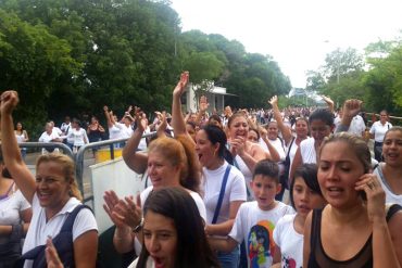 ¡ÓIGANLAS EN MIRAFLORES! Mujeres de la frontera a Maduro: “¡Deje el capricho y abra la frontera!”