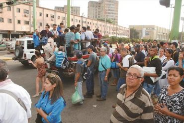 ¡EN VALENCIA! 90% del transporte público se paralizó para exigir aumento del pasaje