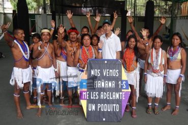 ¡EJEMPLO A SEGUIR! «El señor del papayo» invitó a la ciudadanía a la «Toma de Caracas»