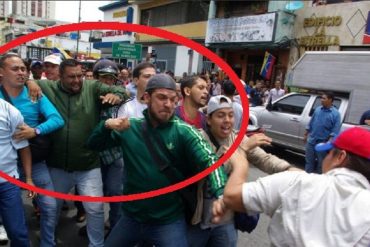 ¡IDENTIFÍCALOS! Chavistas violentos agrediendo a opositores que se dirigían al CNE (+Fotos)