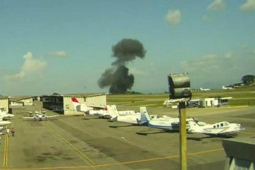 ¡IMPACTANTE! EN VIDEO: El preciso instante en el que cayó la avioneta en el Aeropuerto de Caracas