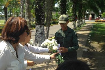 ¡CONMOVEDOR! La carta que entregaron jóvenes de Voluntad Popular a militares de todo el país