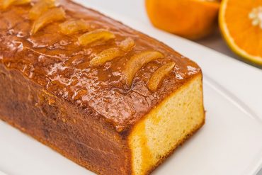 ¡NO TE LA PIERDAS! La deliciosa torta de naranja para la que NO necesitarás harina (+Receta)