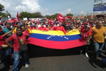 ¡PROVOCADORES! El oficialismo también salió hoy a las calles