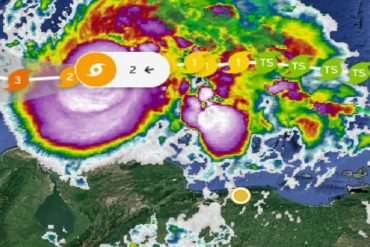 ¡ALERTA! Huracán Matthew se fortalece y sube a categoría 2 (está 300 km al norte de Venezuela)