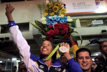 ¡BIENVENIDA, CAMPEONA! Nuestra medallista olímpica, Yulimar Rojas, fue recibida a lo grande