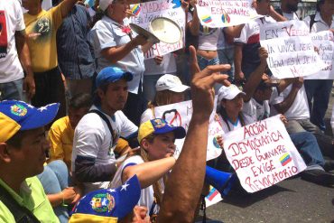 ¡ABUSO! Al menos 19 detenidos en Portuguesa durante protesta opositora del 16-S