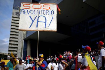 ¡CIERTO! Gobierno español: «Toma de Caracas» revela la urgencia de que haya revocatorio este año