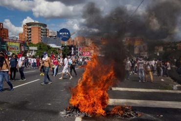 ¡AQUÍ LO TIENES! Las imágenes que dejó la represión en la autopista Francisco Fajardo (+Fotos)