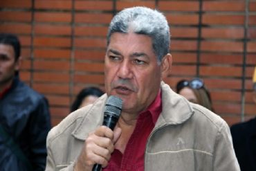 ¡DESCARO NIVEL CHAVISTA! Eduardo Piñate: “Estamos enfrentando una insurgencia armada con chorros de agua”