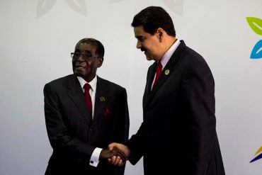 ¡EL PANA DE MADURO! Militares rebeldes tomaron control de Zimbabwe y deponen a Mugabe (+Video)