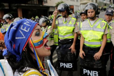 ¡VENEZUELA A LA CALLE! Unidad convoca a protesta el 12 de octubre para exigir revocatorio en 2016