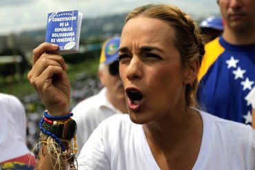 ¡ATENCIÓN! Lilian Tintori desde Ramo Verde: Me desnudaron completamente otra vez