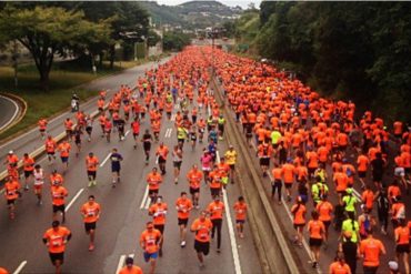 ¡CONTUNDENTE! “Y va a caer, y va a caer, este gobierno va a caer” Gritaron en la Caracas Rock 2016